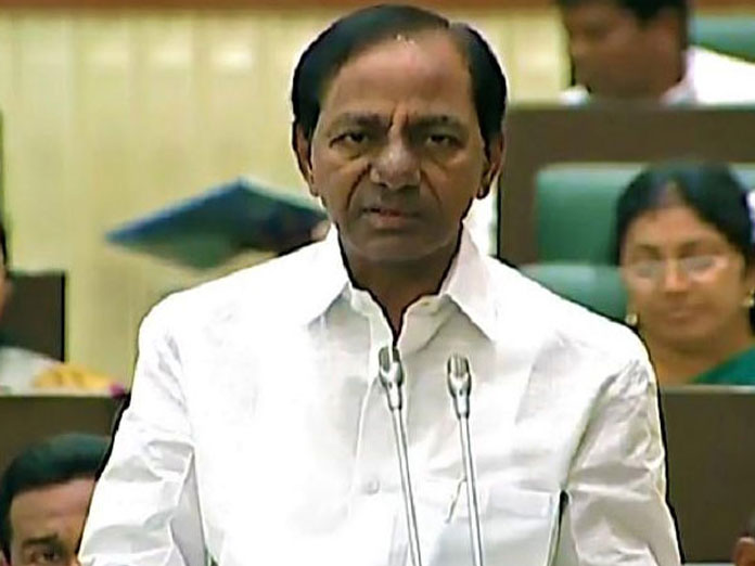 KCR slams centre for non-allocation of funds to Telangana