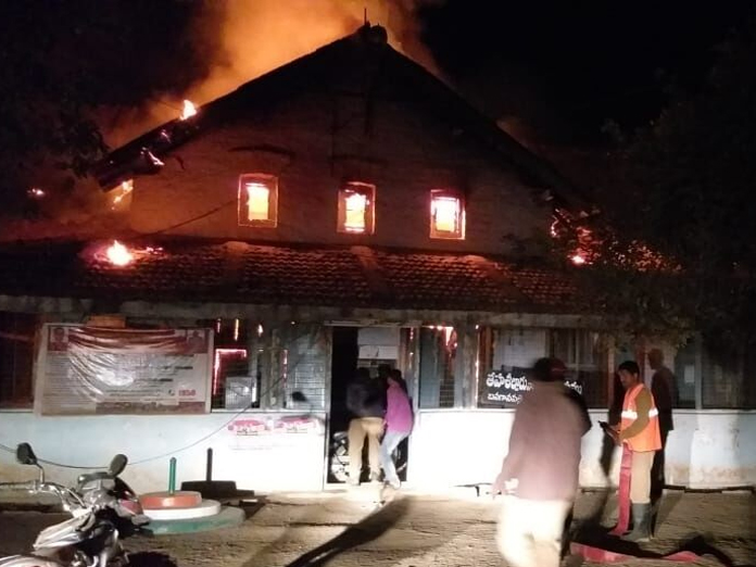Massive fire destroys records, computers in tahsildar office
