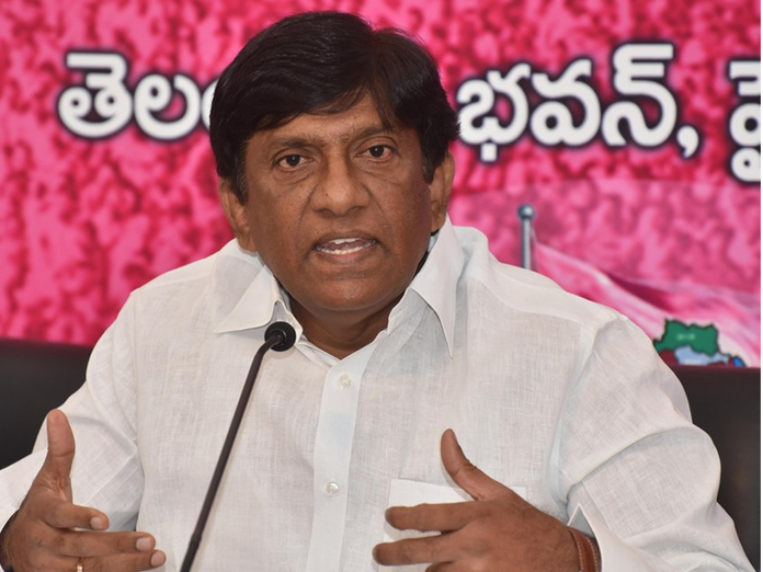 TRS wants Centre to speed up road network