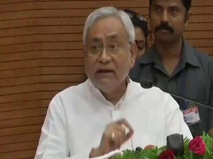 Nitish Kumar urges for caste-based census