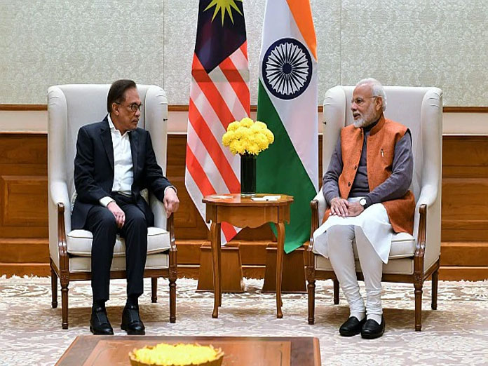 PM meets Seri Anwar Ibrahim, Member of the Malaysian Parliament