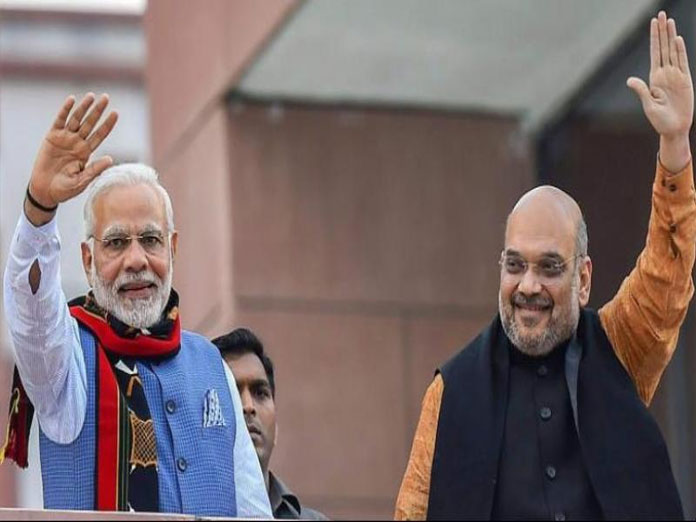 Amit Shah praise PM Modi for speaking in hindi in UN meetings