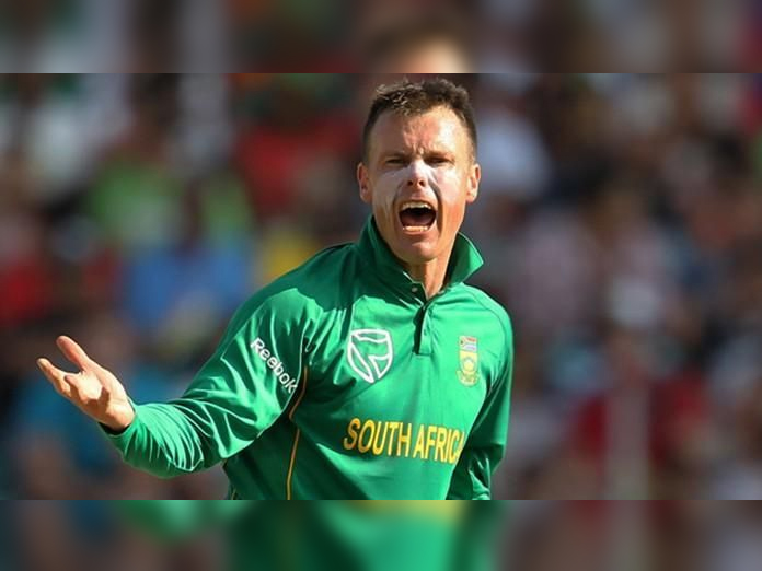 Former Proteas all-rounder Johan Botha announces immediate retirement