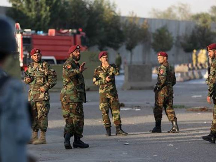 Taliban attack Afghan security base, 18 killed