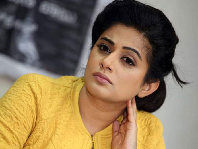 Priyamani is back