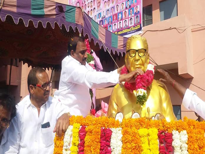 Prof Jayashankar statue unveiled