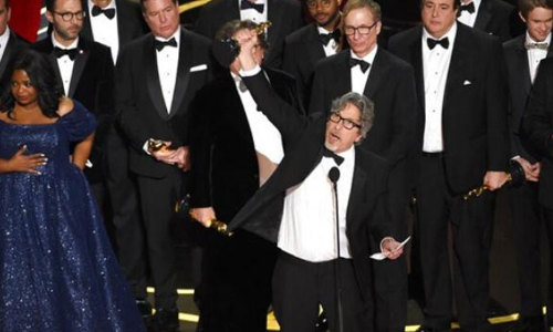 Green Book emerges surprise Best Picture winner at Oscars 2019, halts Roma wave