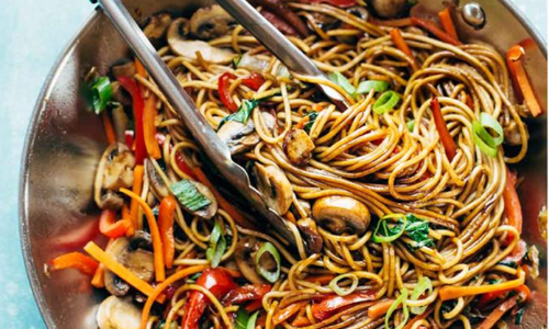 A Tale Of How Hakka Noodles Got Indianised