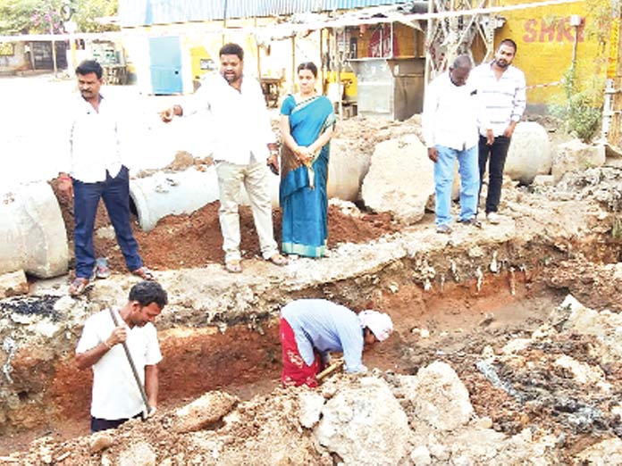 Shanthi opens drain works