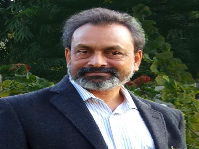 Prestigious BV Karanth Smriti Puraskar of NSD for UoH Professor