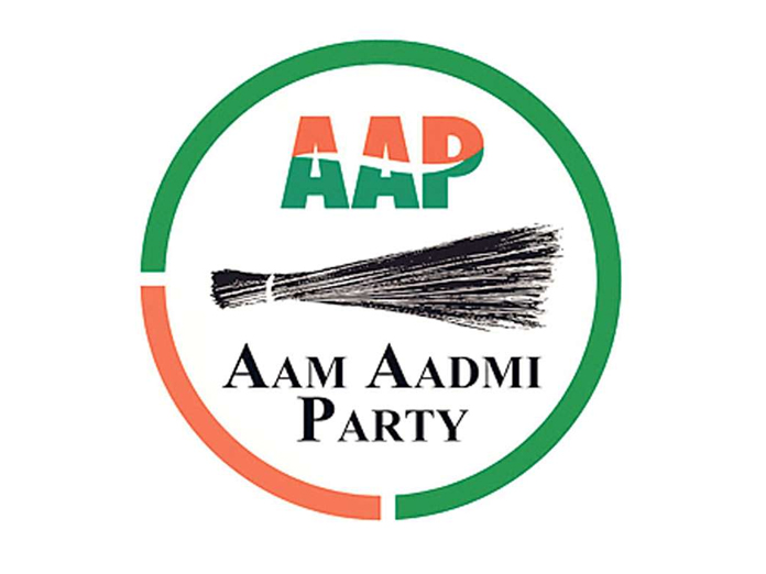 AAP accuses centre of step-motherly treatment