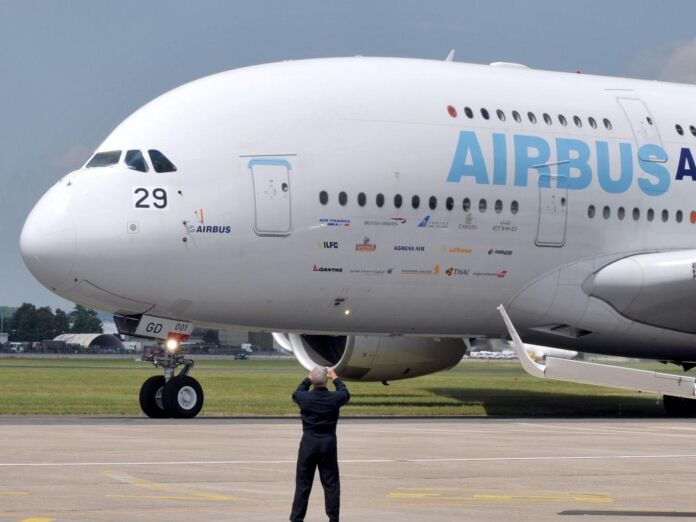 Airbus A380 superjumbo to be grounded by 2021