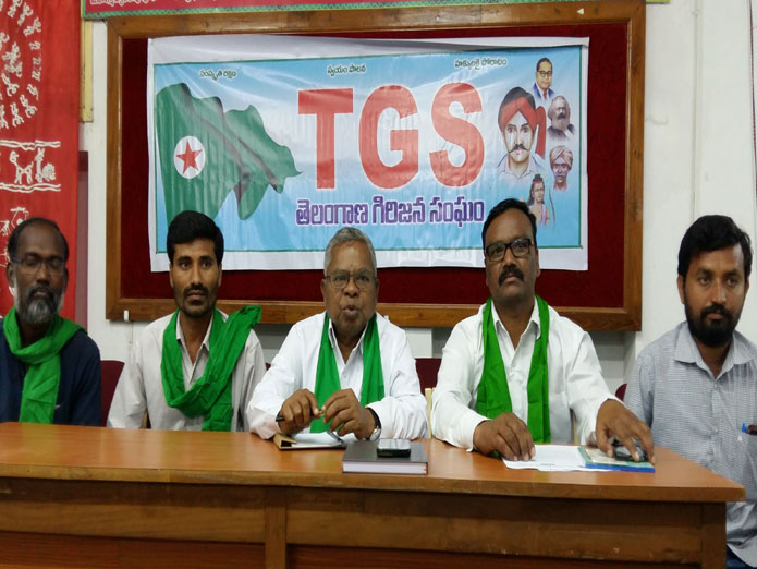 TRS government has cheated tribals: Adivasi Manch