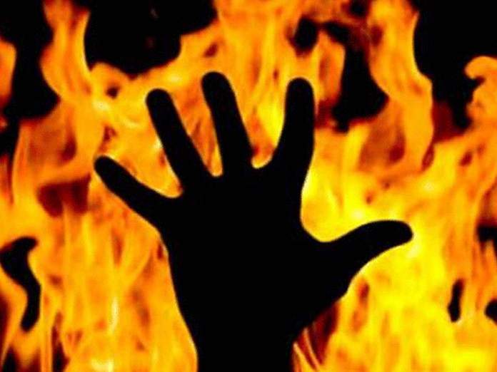 Man Burnt Alive In Bengal, Allegedly By Family Of Girl He Went To Meet