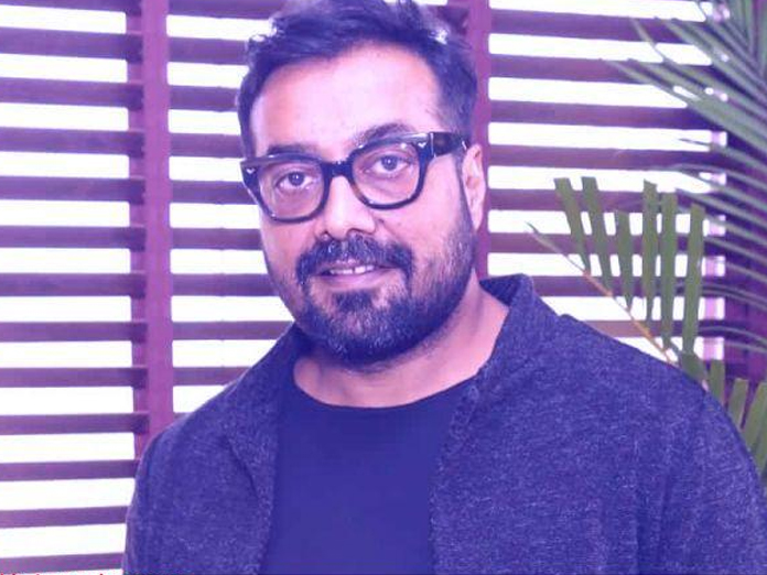 Anurag Kashyap warns fans against his fake social media accounts