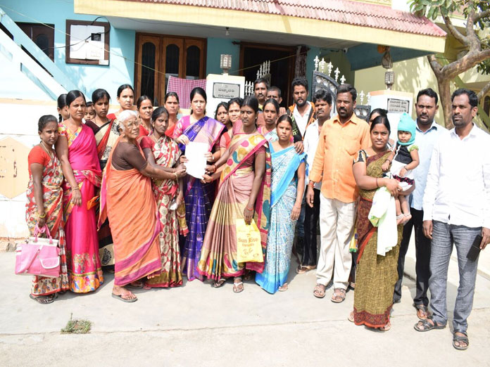 Basthi people demand 2BHK houses