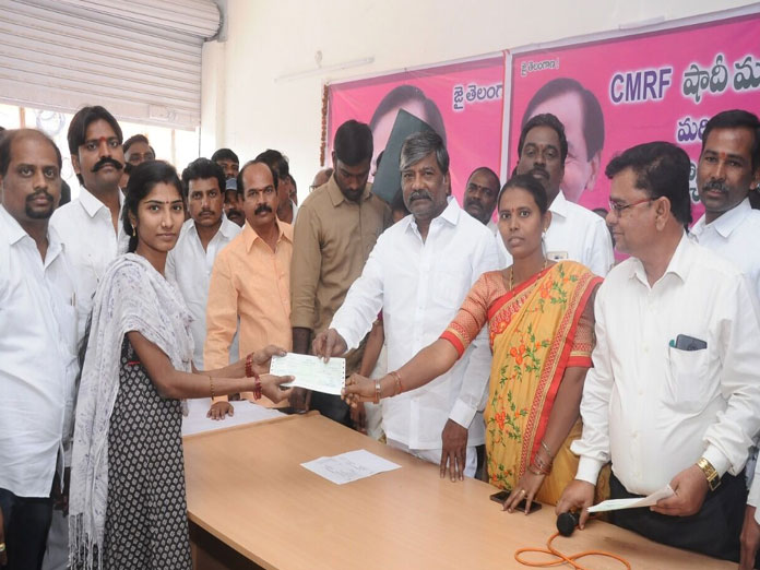 MLA distributes CMRF BC welfare cheques