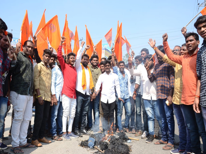 ABVP, Bajrang Dal activists stage protest against Valentine’s Day celebrations