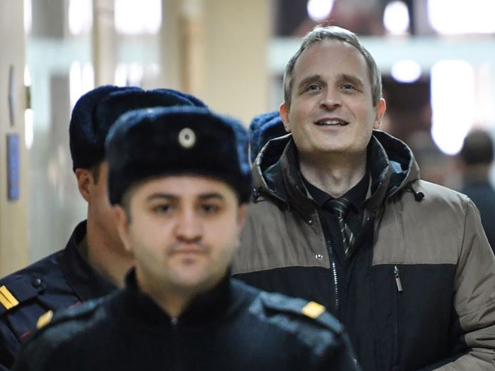 Danish Jehovahs Witness gets 6 years for extremism in Russia