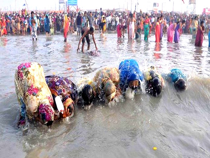 Magha Mela at Konark : Thousands take holy dip in artificial lake