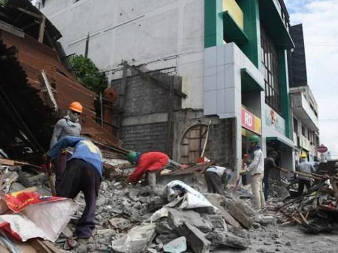 Over 190 earthquakes jolt Philippines town