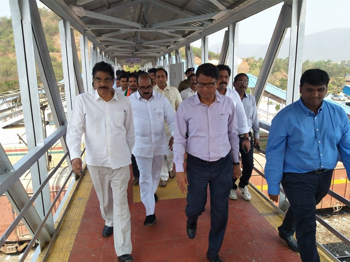 MP K Haribabu inaugurates 2 foot-over-bridges in Visakhapatnam