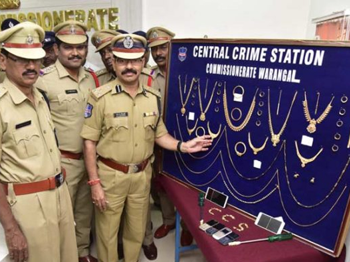 Inter-state gang held for burglaries in Warangal, booty worth Rs 27 lakh seized