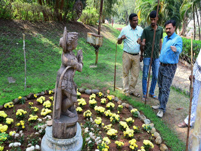 Joint Collector GV Shyam Prasad Lal inspects Ujwala Park development works