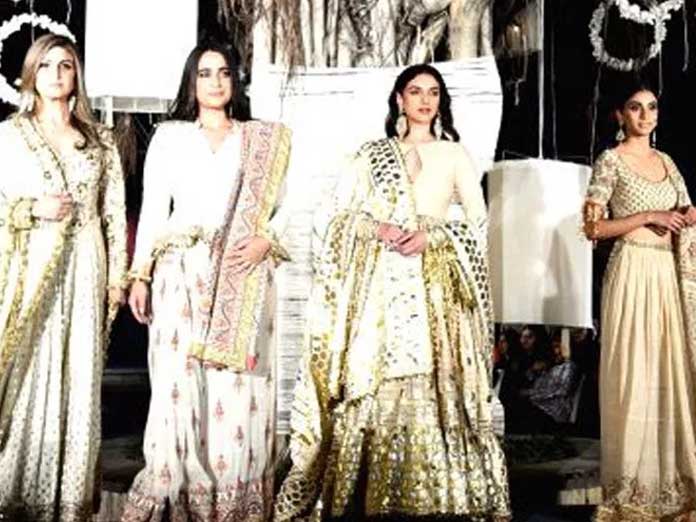 Fashion Designers, Actors Celebrate 100 Years of Khadi