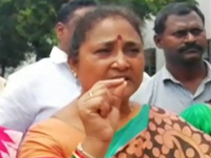 Jagga Reddy’s wife applies for Medak Lok Sabha seat