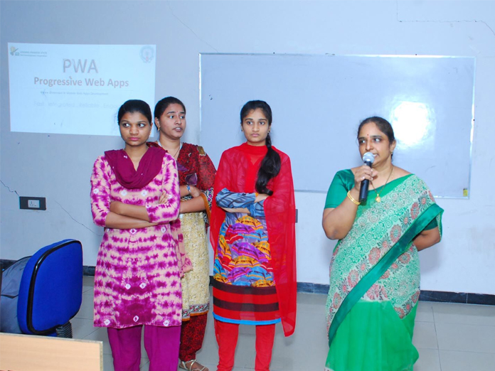 Training classes on PWA held in Guntur