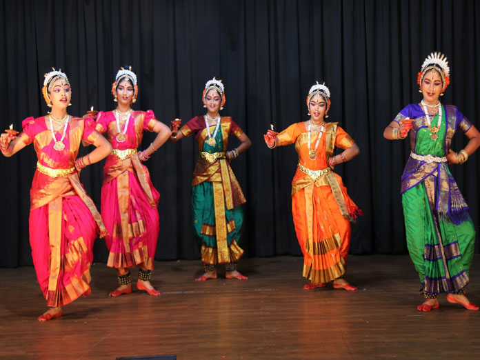 Representing Ramayana visually