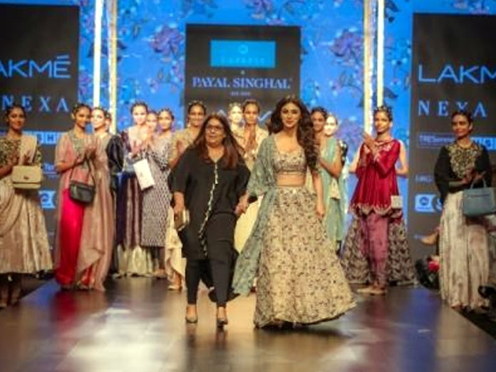 Payal Singhal’s Fusion Collection Is Presented by Caprese At Lakme Fashion Week