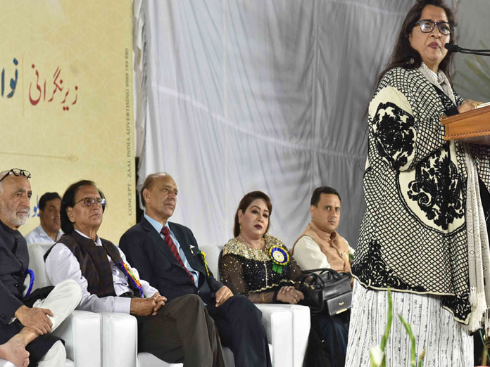 Renowned poets take part in mushaira