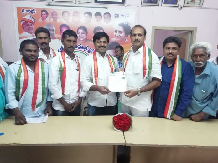 SCS issue boosts Cong ticket aspirants