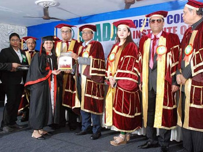 Shadan College holds Graduation Ceremony