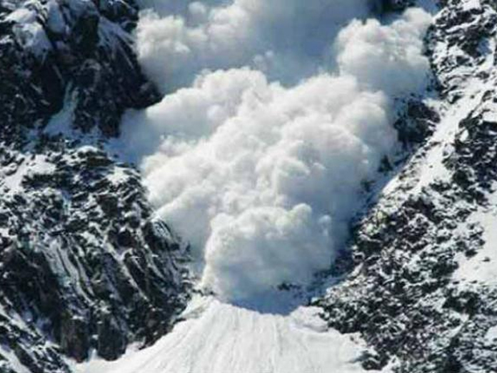 Avalanche Hits Jammu And Kashmirs Bandipora, Five Rescued
