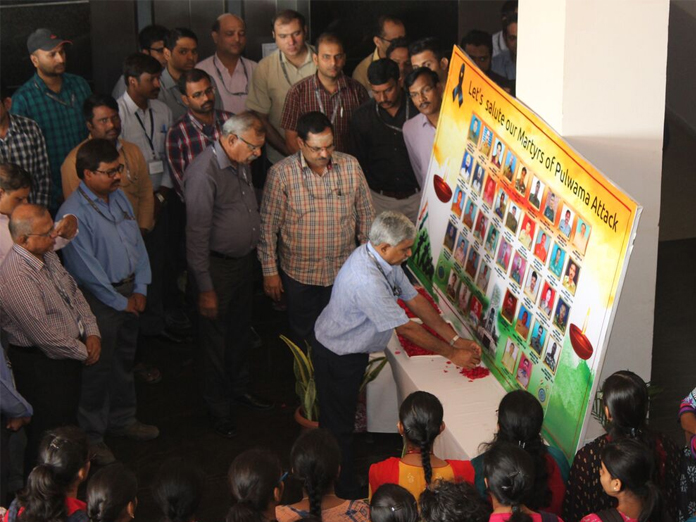 VIT students, staff pay homage to martyrs