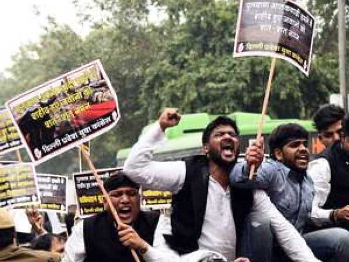 Pakistan summons Indian diplomat over anti-Pakistan protest in New Delhi