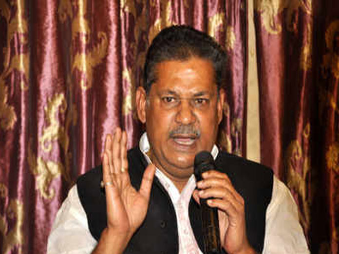 Congress party workers looted booths for my father, says Kirti Azad