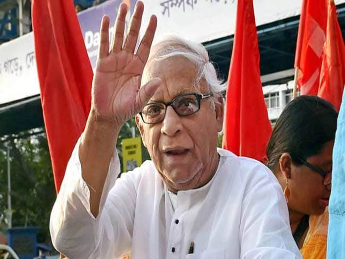 Buddhadeb Bhattacharjee attends rally after 3 years