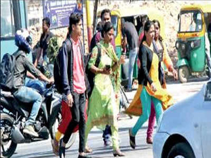 Poor facilities for pedestrians at Byappanahalli and Majestic Metro stations