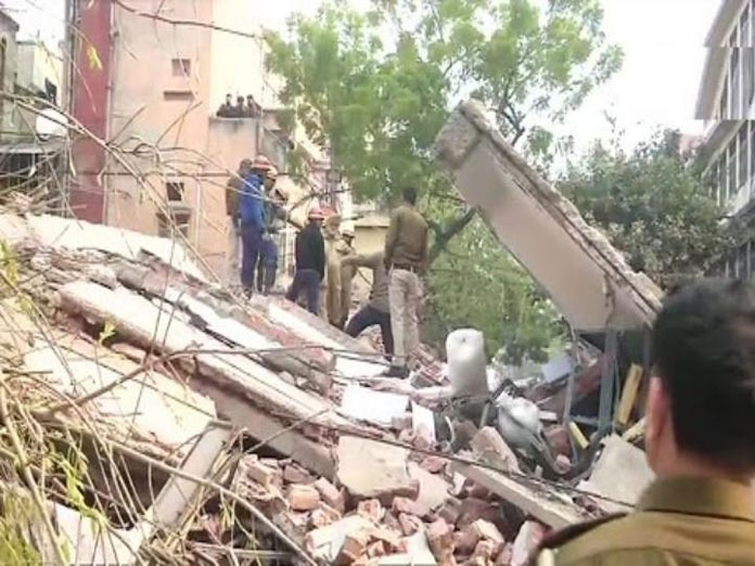 Building collapses in Delhi