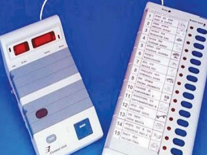 Government seeks Rs 1600 crore to pay EVM suppliers