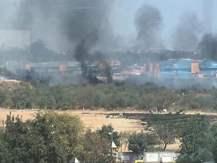 IAF Mirage crashes in Bengaluru