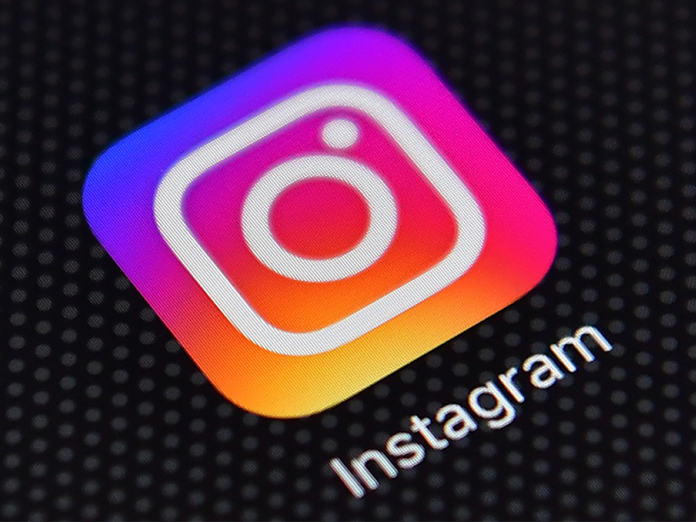 Instagram changes rules on self-harm postings after suicide