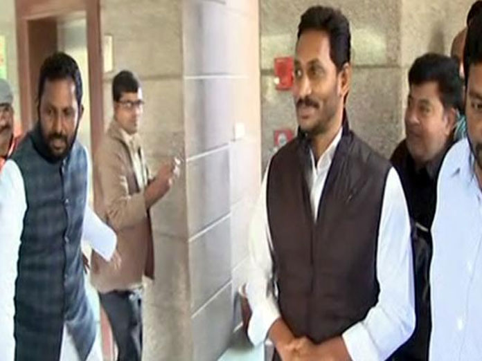 YS Jagan meets CEC in New Delhi