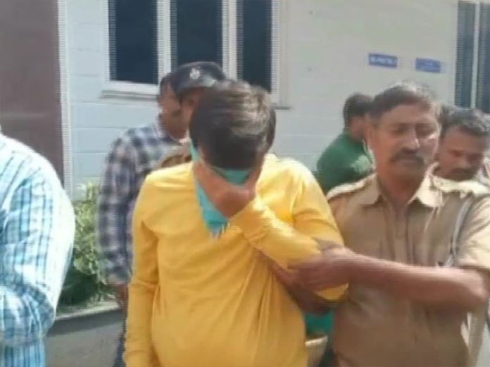 Hyderabad: Police arrest jewellery shop employee, seize Rs 1 cr worth ornaments
