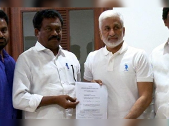 YSRCP BC leader Jangam Krishnamurthy files nomination for MLC elections