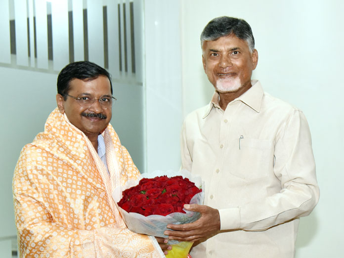 Chandrababu Naidu, Arvind Kejriwal discuss proposed Front, Common minimum programme